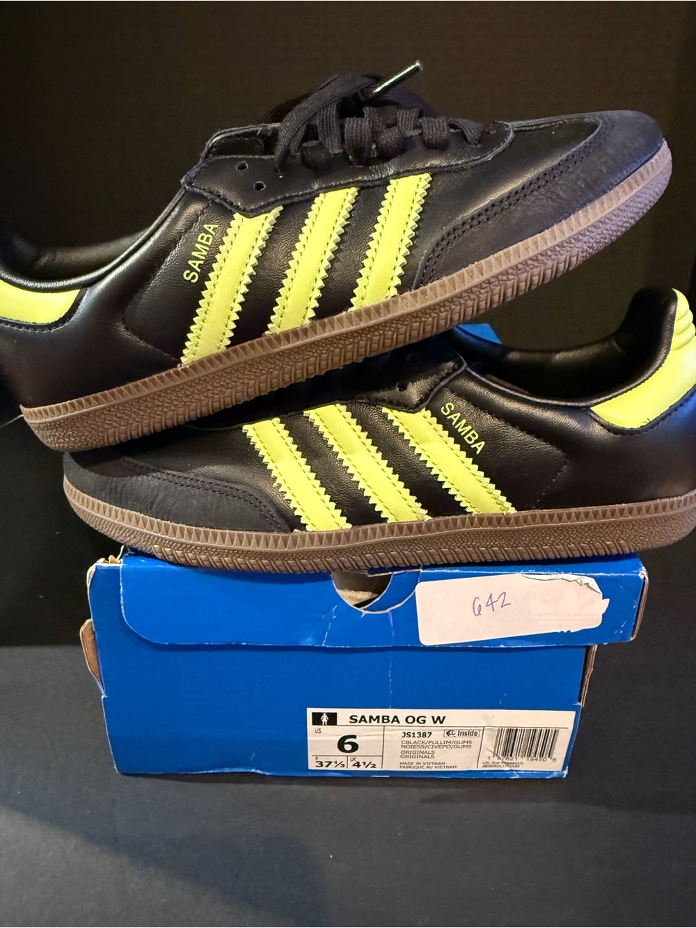 Women’s Adidas Samba Black with Yellow Accent Sneakers 6W
